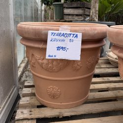 Italiensk terracottakrukke, �57 cm, H 47 cm